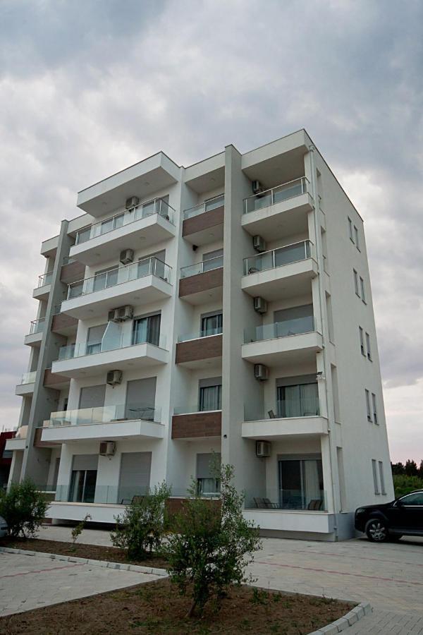 Apartments Jasmina Ούλτσιν Εξωτερικό φωτογραφία