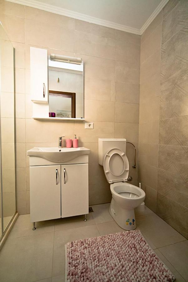 Apartments Jasmina Ούλτσιν Εξωτερικό φωτογραφία